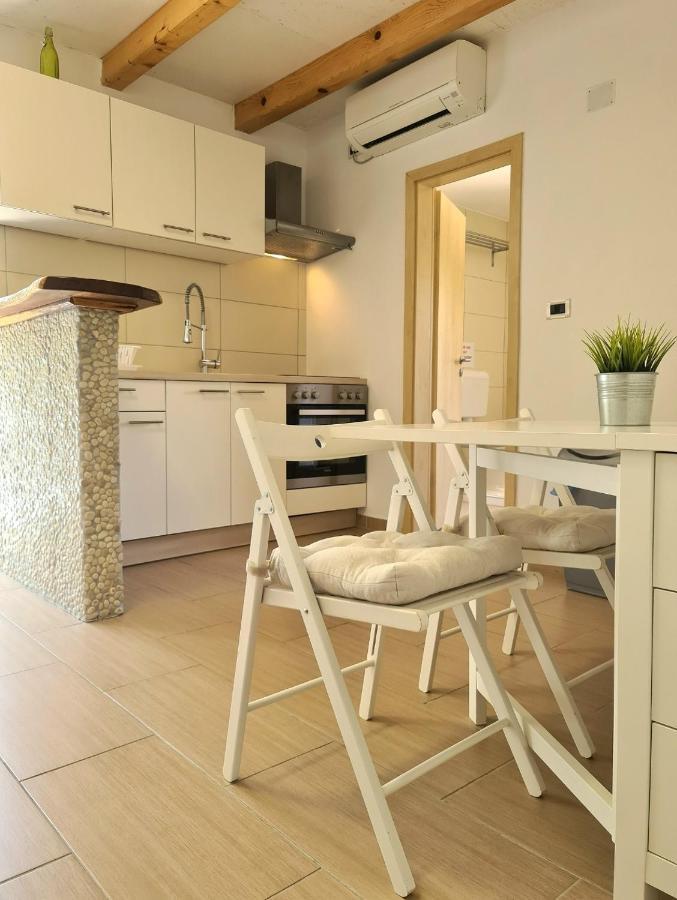Apartments Sveti Ivan Mošćenička Draga エクステリア 写真